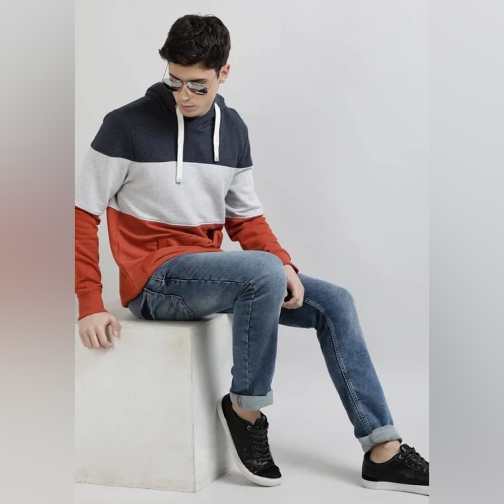 Men's Colorblock Pullover Hoodie in Navy, red & light gray